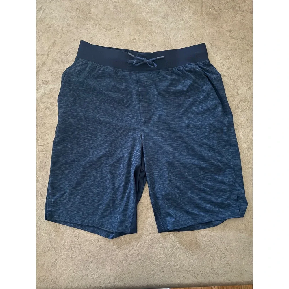 Lululemon T.H.E. Shorts Mens Large Navy Space Dye Heathered 11 Inseam